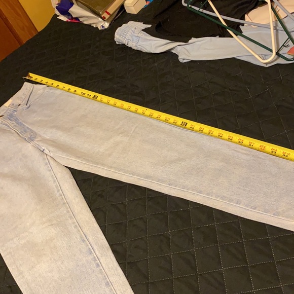 Forenza size 6 blue jeans - Picture 7 of 16